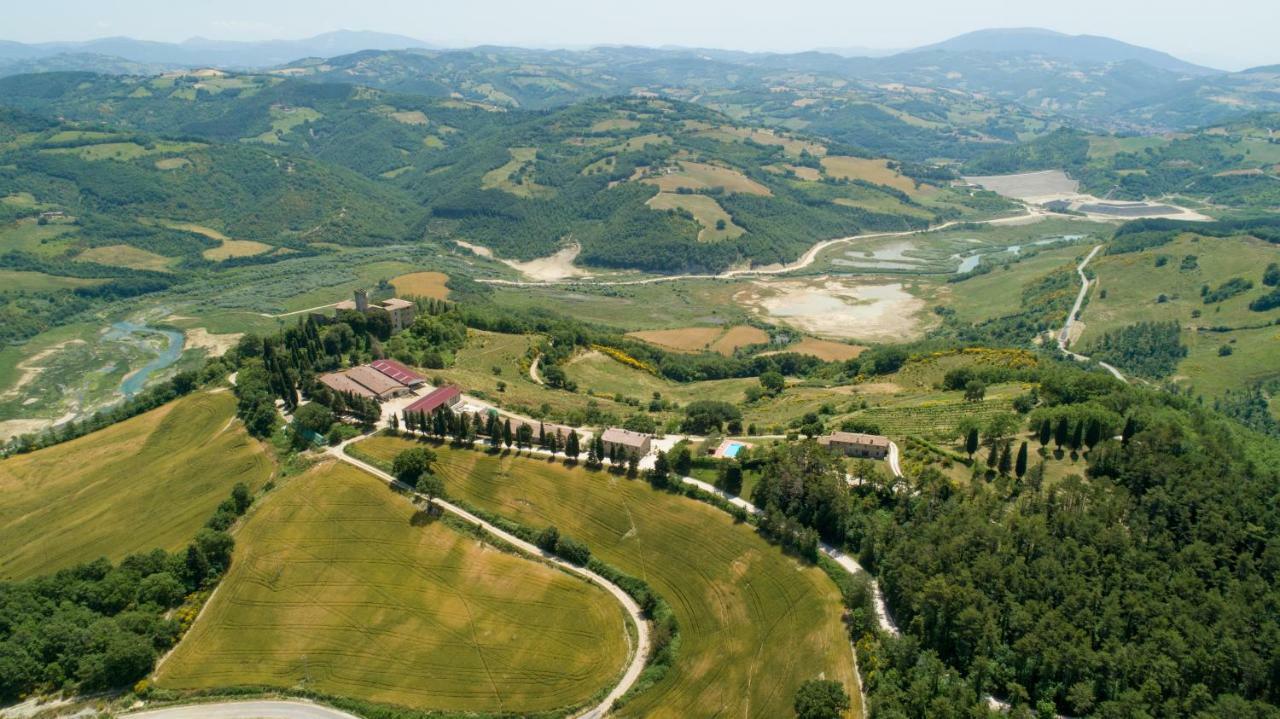 Agriturismo Tenuta Di Biscina エクステリア 写真